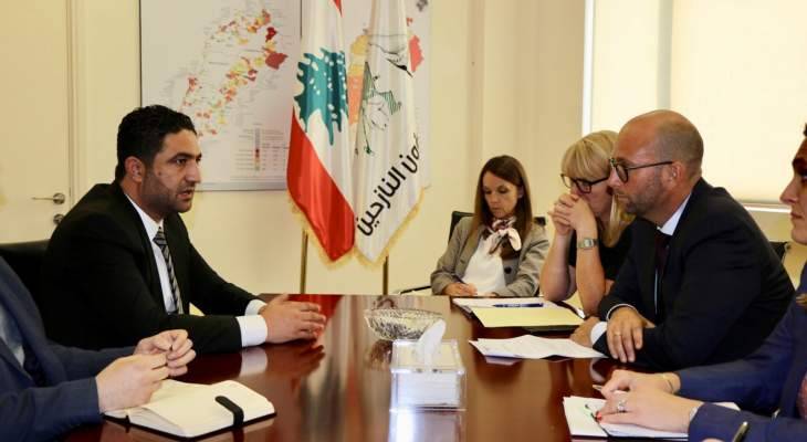 الغريب التقى وزير التعاون الإنمائي الدنماركي: لعودة آمنة وكريمة للنازحين