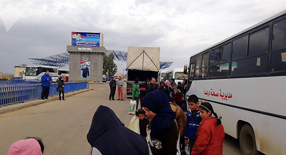 عودة أكثر من 1.6 ألف لاجئ إلى سوريا