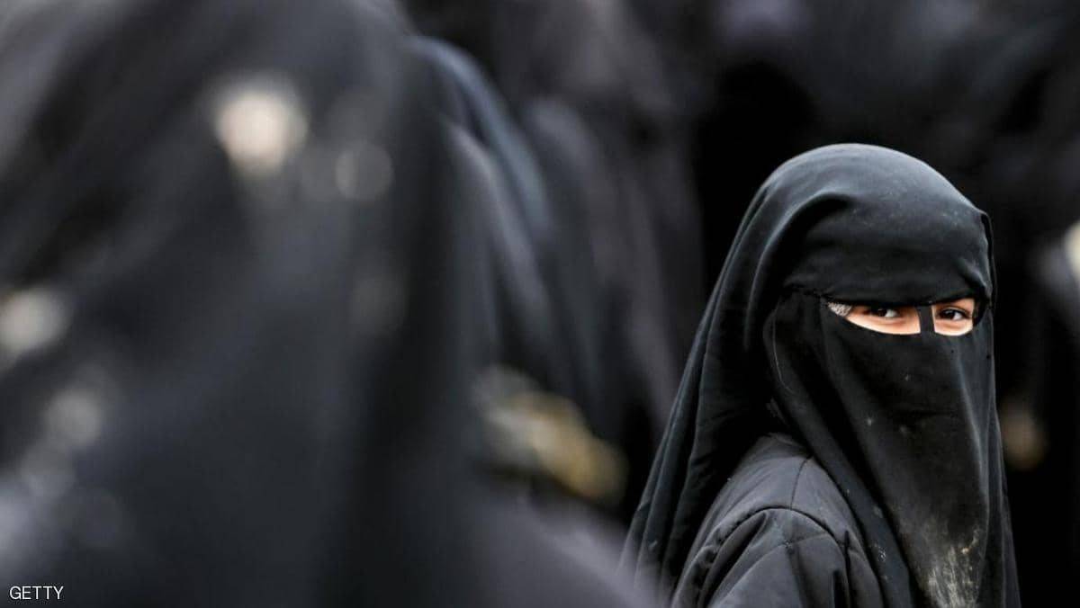 "نساء داعش".. زوجات وأدوار أخرى