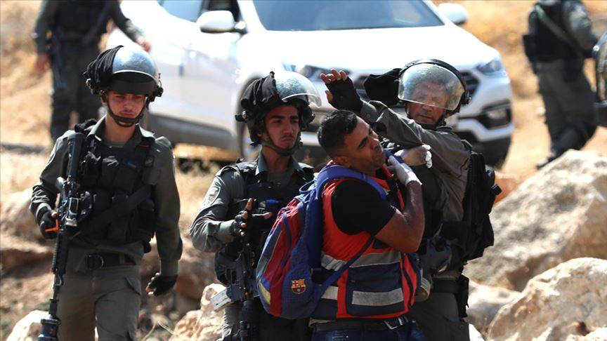إصابات بالرصاص المطاطي جراء تفريق الجيش الإسرائيلي مسيرات بالضفة