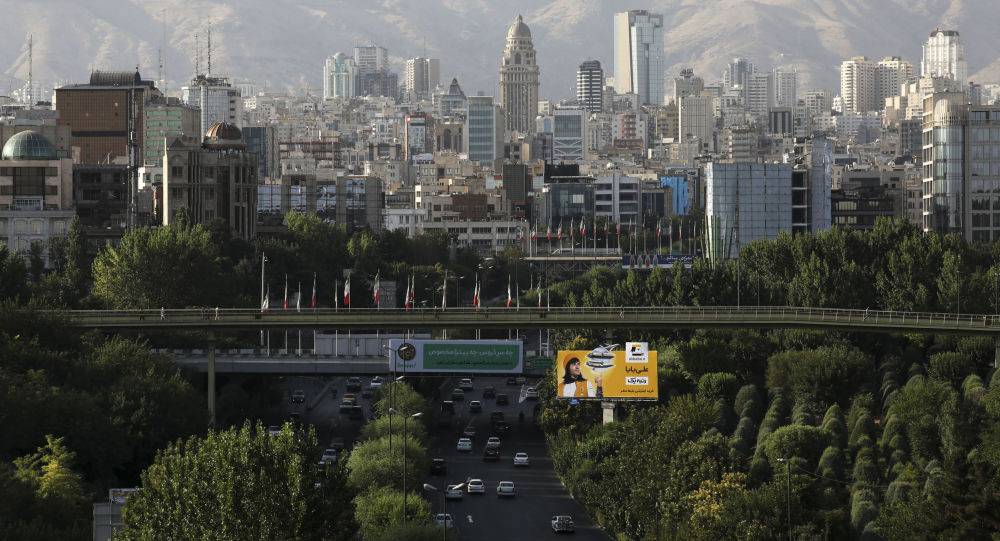 إيران توقع عقدا بقيمة 440 مليون دولار لتطوير حقل غاز في الخليج
