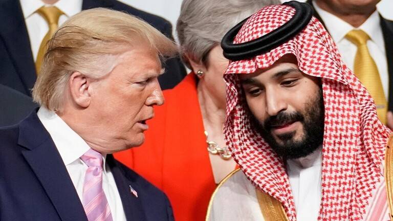 بعد هجمات أرامكو.. هل يلمح ترامب بـ"رد عسكري"؟