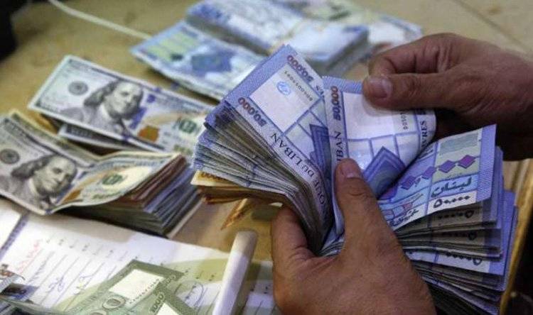 قلق ومخاوف في الأسواق اللبنانية بسبب الدولار الأميركي