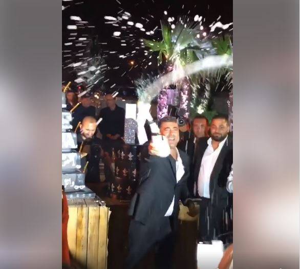 بالفيديو: وائل كفوري يحتفل بعيد ميلاده الـ 45...وهذا ما تمنّاه!