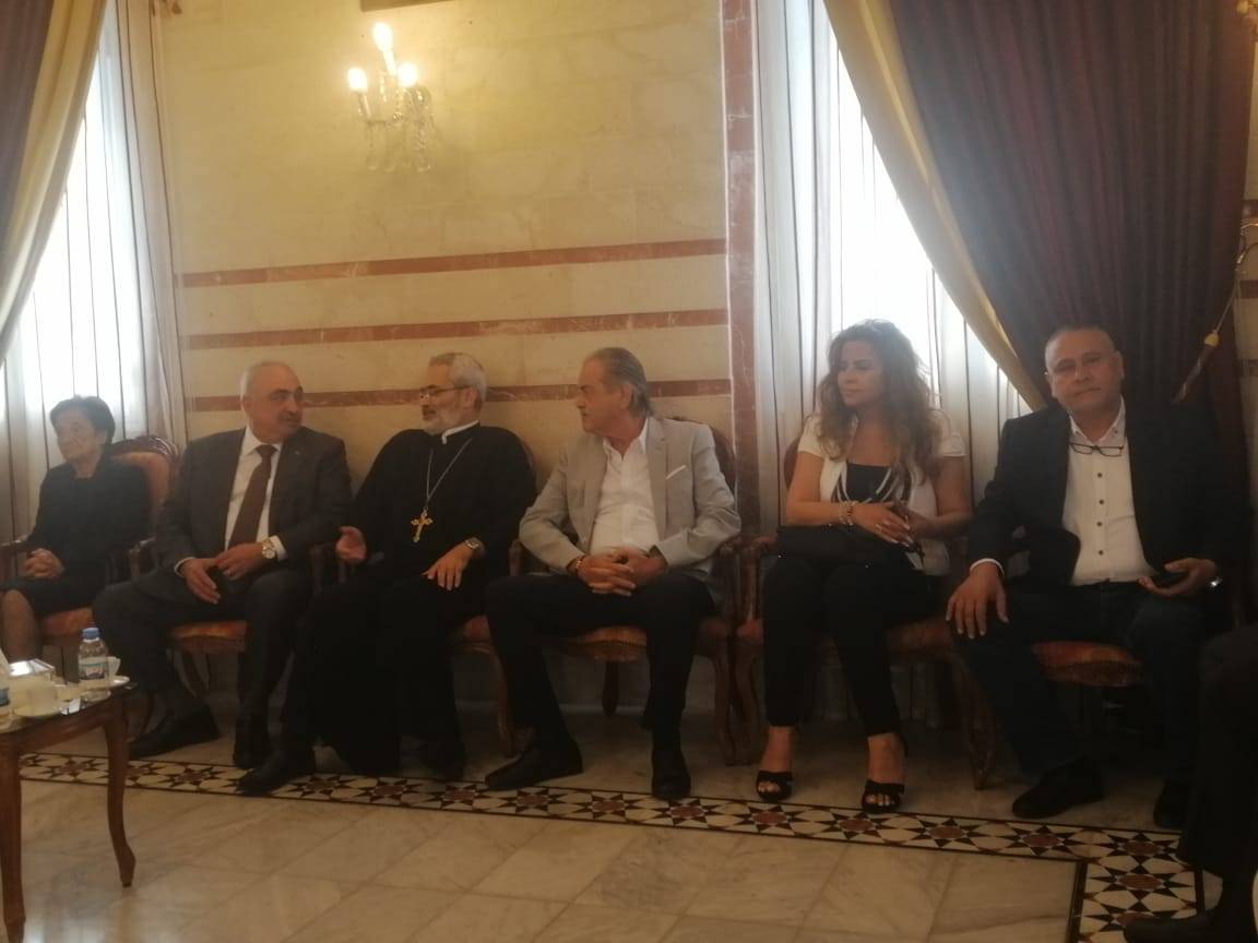 الحجار عزى ووفد المستقبل بالارشمندريت ابو زيد في دير المخلص