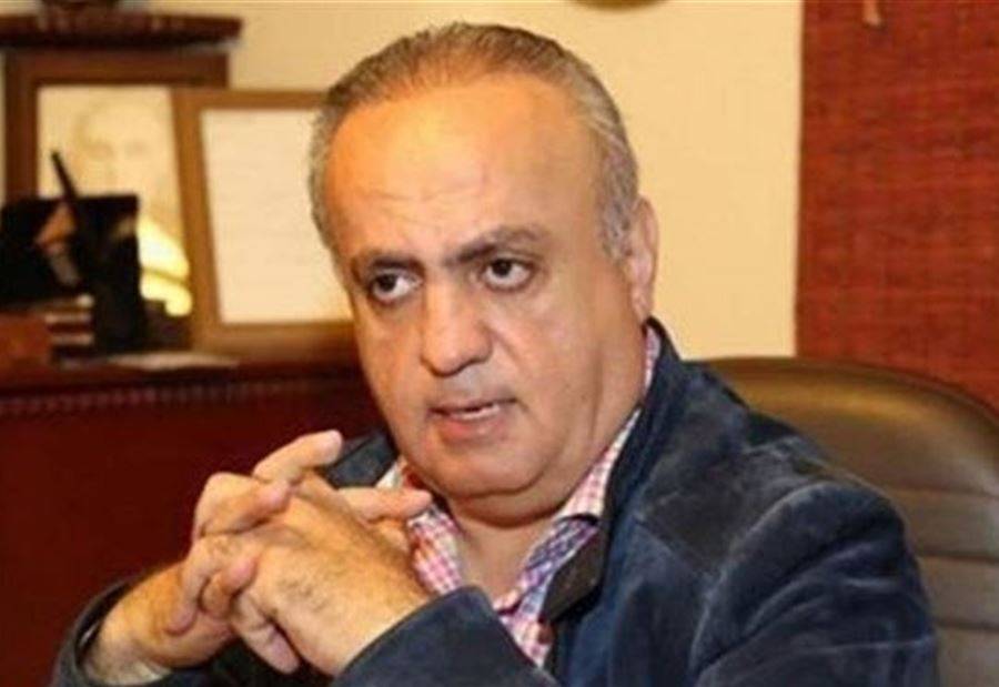 ماذا قال وهاب عن صورة قائد الجيش مع العميل الفاخوري