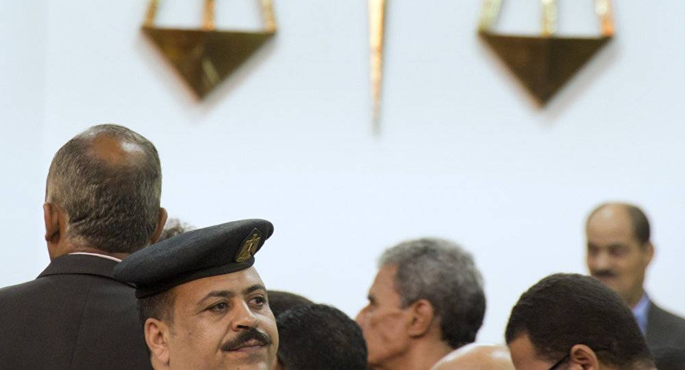 مصر تعلن تفاصيل اتهام قنصل إيطالي سابق بتهريب آلاف القطع الأثرية