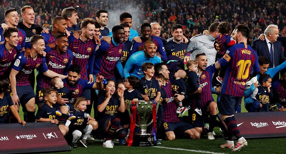 برشلونة يفقد نجمه 7 مباريات... قد يغيب عن الكلاسيكو