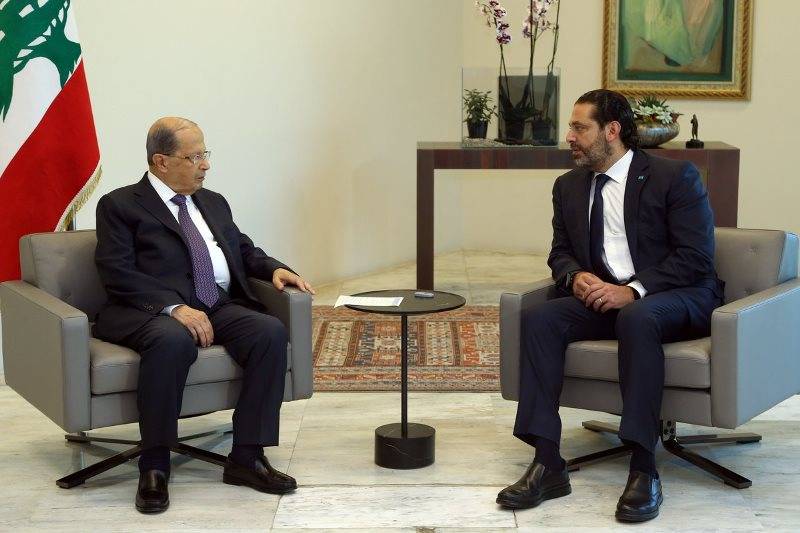 الرئيس عون يلتقي الحريري قبيل جلسة مجلس الوزراء