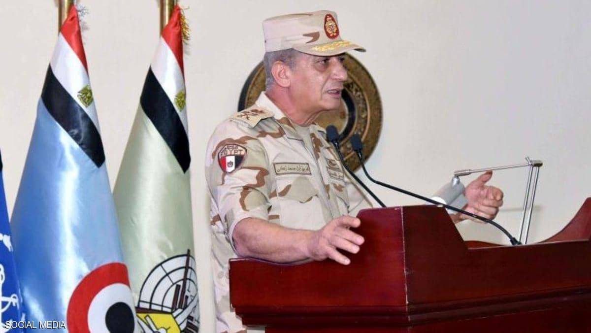 وزير الدفاع المصري: الجيش على قلب رجل واحد