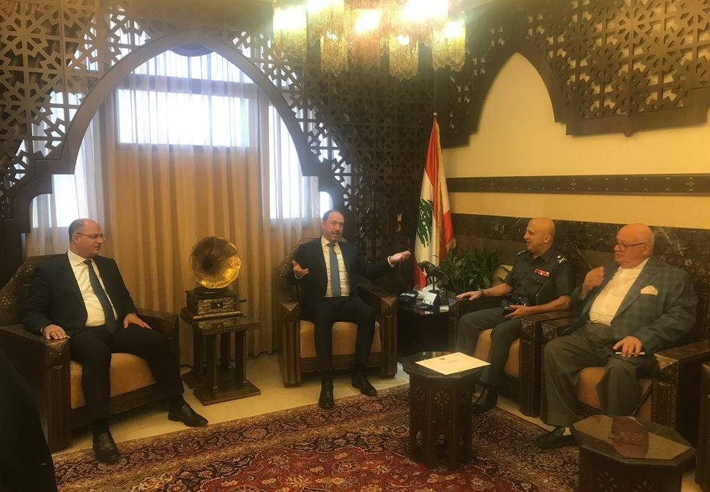 وزير الزراعة وصل الى سراي صيدا الحكومي