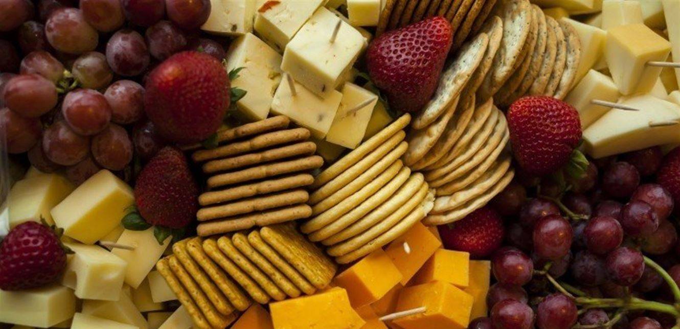 تعرَّفوا إلى أبرز 4 أطعمة تسب الكوابيس ليلاً..