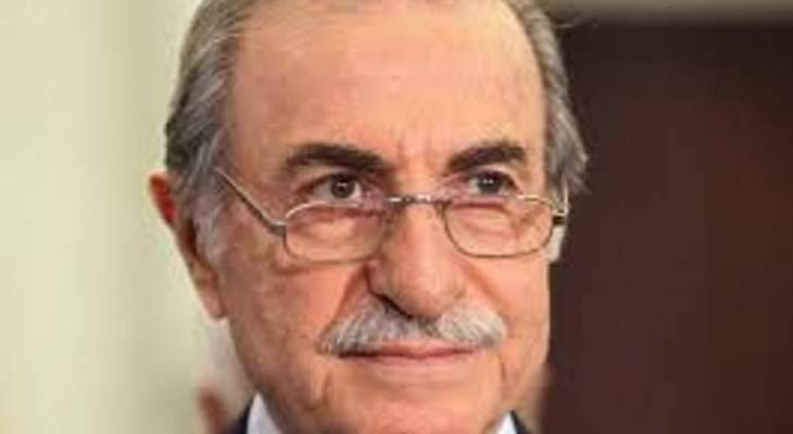 الخليل: الدولة لم تكن تميز بين الحاجات الملحة والاتفاق المتهور