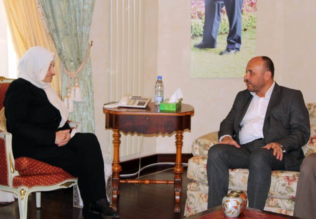 بهية الحريري عرضت مع وفد من حركة حماس أوضاع اللاجئين الفلسطينيين في لبنان