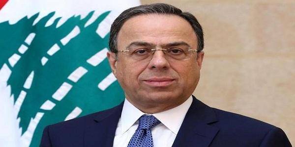 بطيش عرض مع وفد اقتصادي فيتنامي تشجيع التبادل التجاري