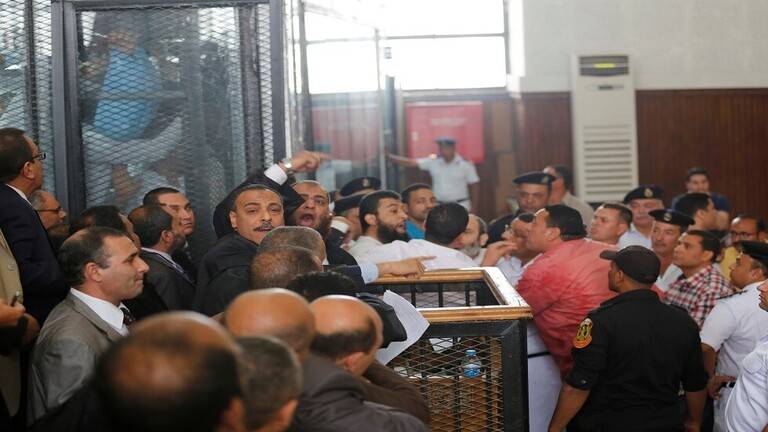 مصر.. حكم قضائي ببراءة 7 عناصر في جماعة الإخوان المسلمين