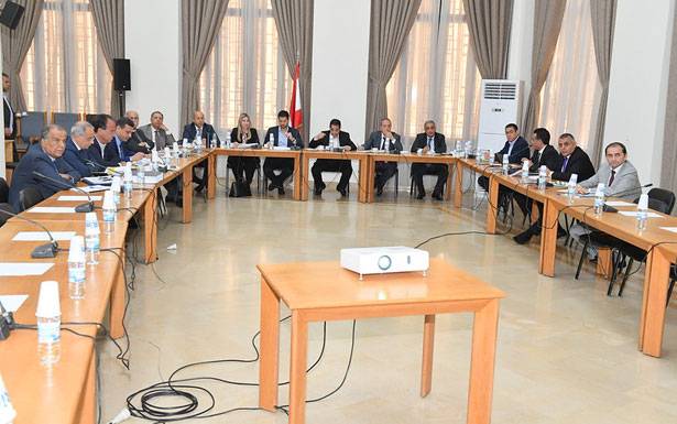 «لا أرى أيّ سبب يمنع وزير الإتصالات من الحضور»