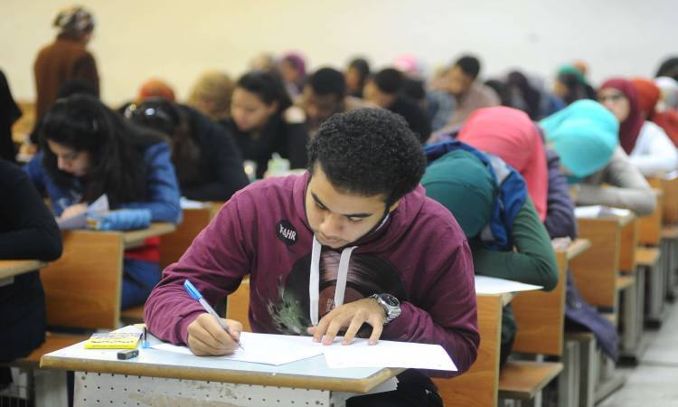 اللجان الشعبية لمخيمات صور بحثت مع مدير معاهد الامجاد كيفية مساعدة الطلاب الفلسطينيين