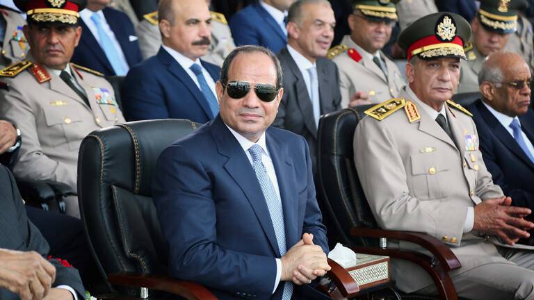 وزير الدفاع المصري: تطوير كافة أسلحة الجيش لحماية الأمن القومي