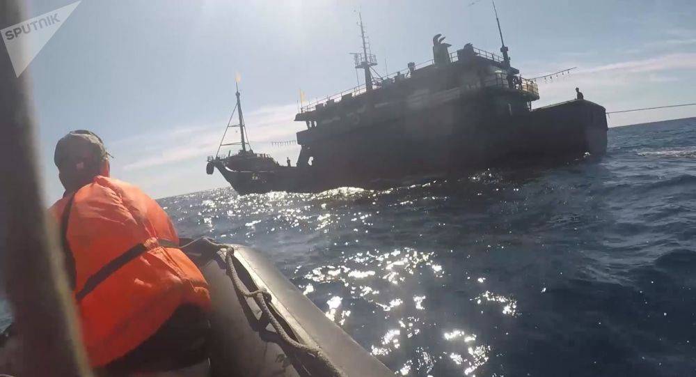 احتجاز 3 قوارب و262 من البحارة الكوريين الشماليين في روسيا