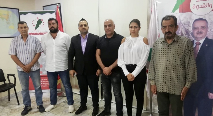 الديمقراطي تناول مع الجبهة الشعبية قرار وزير العمل بشأن الفلسطينيين