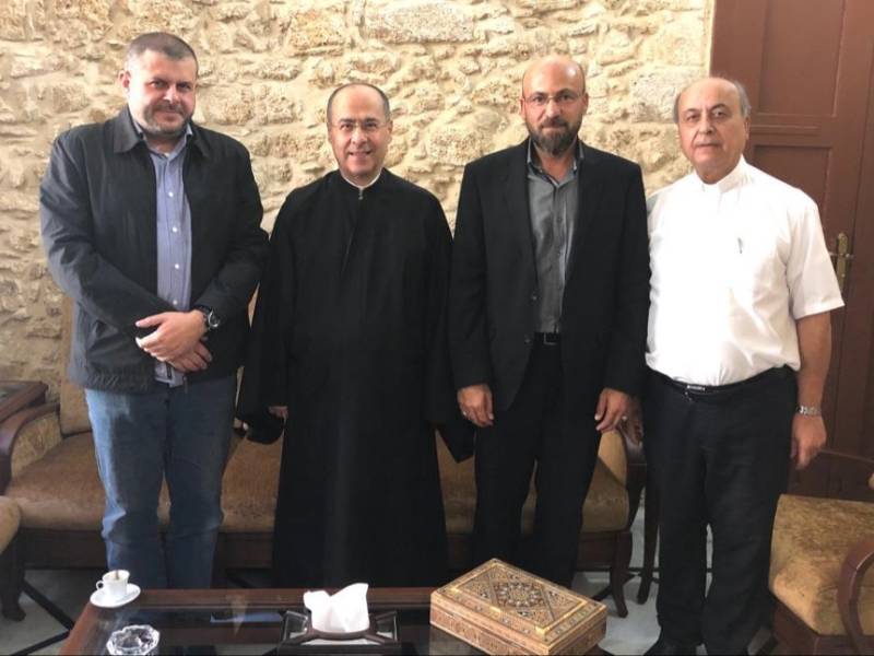 وفد من حزب الله زار المطرانين الحداد والعمار
