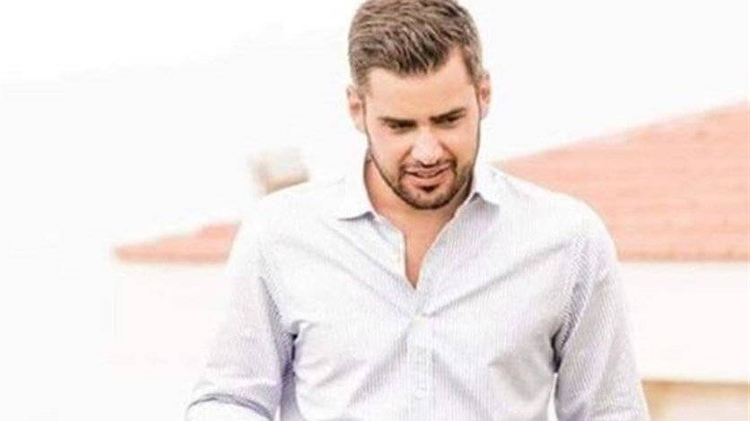 الصور الاولى للعريس طوني فرنجية...