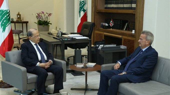 سلامة من بعبدا: مصرف لبنان سيصدر تعميما ينظم تأمين الدولار للمصارف بالسعر الرسمي