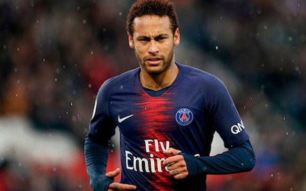 نيمار حاول إجبار برشلونة على ضمه