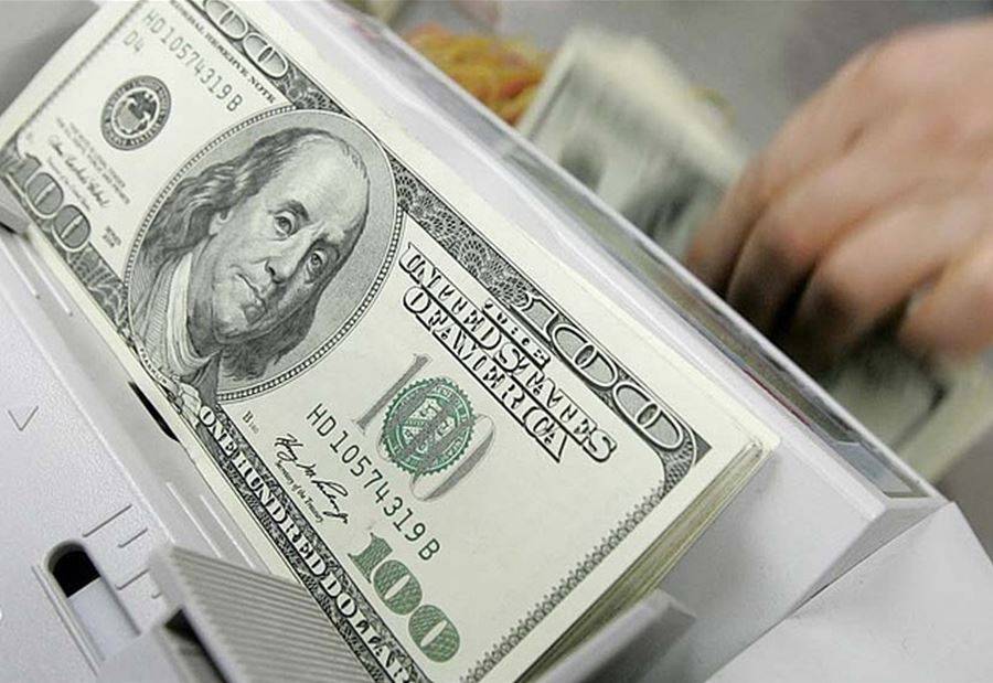 تراجع التهافت على الدولار