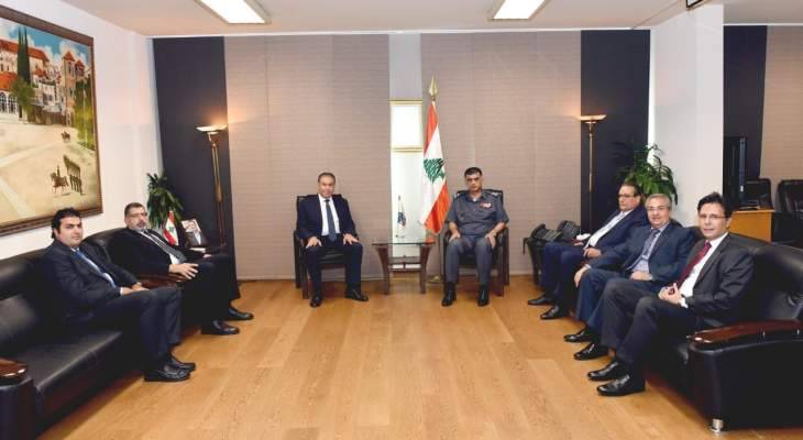 اللواء عثمان بحث مع وفد من نقابة الصرافين الوضع الراهن
