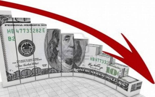 هبوط سعر الدولار مقابل الليرة اللبنانية لدى الصيارفة!