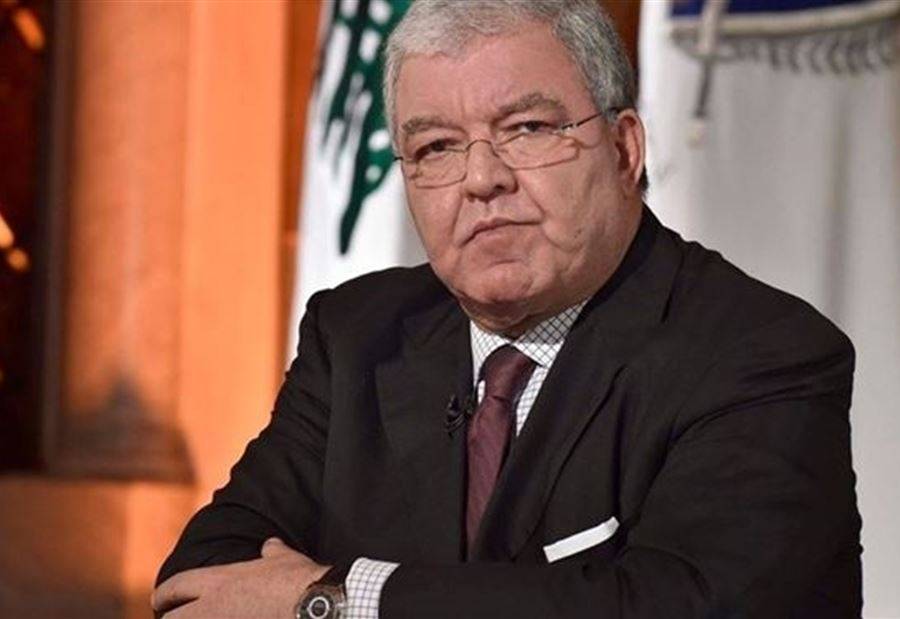 المشنوق يُعلّق على مقال صحيفة "نيويورك تايمز"... ويخاطب الحريري