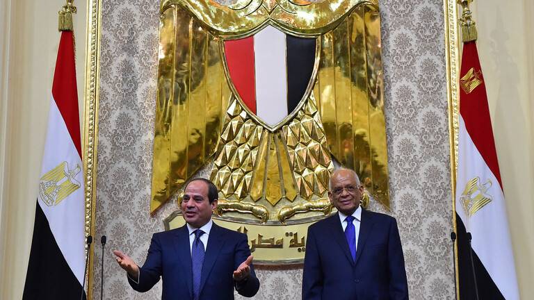 رئيس البرلمان المصري يرد على "تشبيهه" للسيسي بهتلر