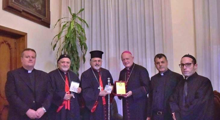بطريرك السريان الكاثوليك زار ساليرنو وأملفي في إيطاليا وحيا فوج خيالة غويدي