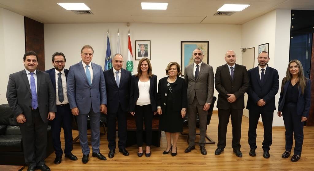 اتفاقية تعاون بين AUST وهيئة قطاع البترول في وزارة الطاقة