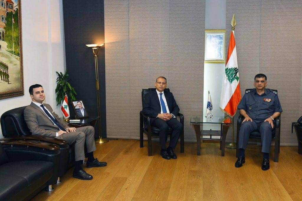 عثمان عرض الاوضاع مع سفير مصر واستقبل البعريني وحبيش وعلم الدين