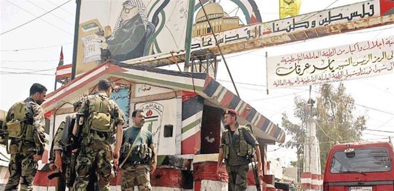 توتر عند مدخل مخيم عين الحلوة إحتجاجاً على توقيف شخصين