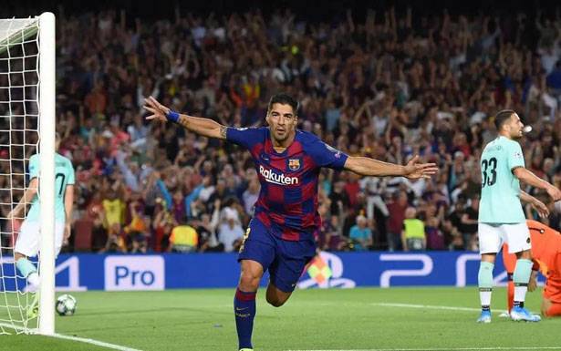 انتر ميلان قدم مباراة كبيرة رغم الخسارة أمام برشلونة (1-2) في دوري أبطال أوروبا