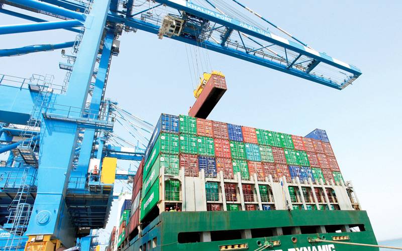 تجارة أبوظبي غير النفطية تسجل 33 مليار دولار خلال الأشهر الـ7 الأولى من 2019