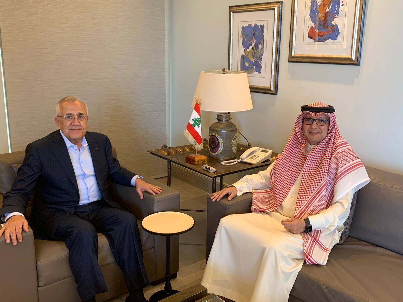 سليمان استقبل البخاري والشامسي: من غير المقبول تعكير علاقات لبنان العربية