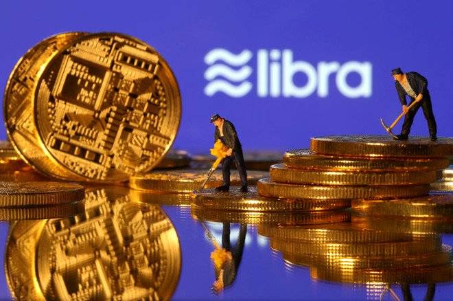 "فيسبوك" تفقد شريكا مهما لعملتها الرقمية .. "باي بال" تتخلى عن "ليبرا"