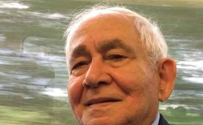 وفاة الناقد ابراهيم فتحي عن عمر 89 عاما