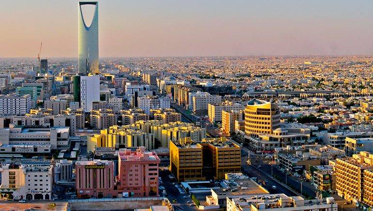 أصول المصارف في السعودية عند أعلى مستوياتها منذ 27 عاما .. بلغت 2.51 تريليون ريال