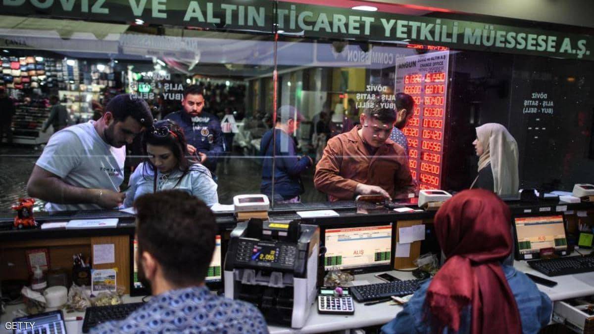 العملية التركية في سوريا تصعد بالليرة لـ