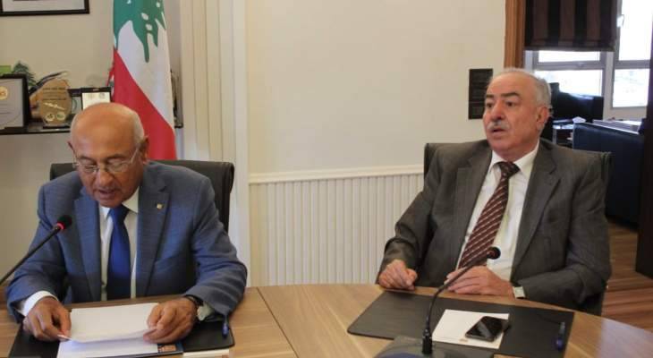 رئيس غرفة صيدا عرض مع الملحق التجاري العراقي العلاقات الاقتصادية
