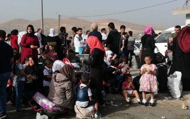 حلّ أزمة النزوج موزع بين عون وباسيل والغريب وحزب الله... والحوار مع دمشق آخر «خرطوشة»