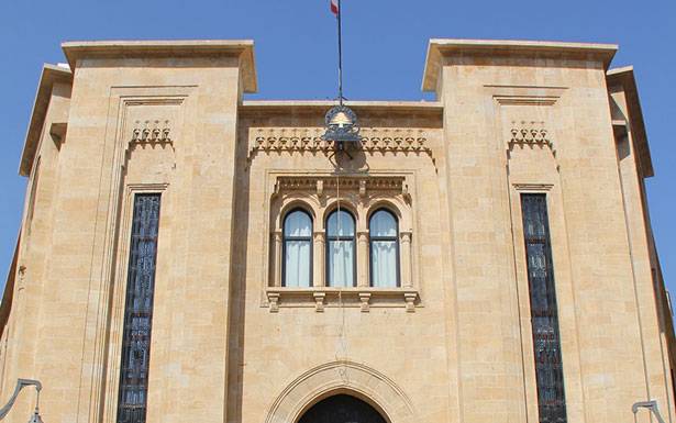 جلسة تفسير المادة 95 بين التأجيل او الالغاء