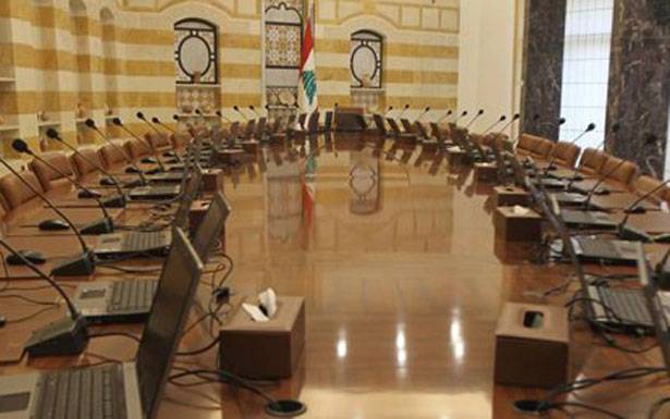 مجلس الوزراء الخميس في بعبدا:قد يعين نواب حاكم مصرف لبنان ومديرة تلفزيون لبنان