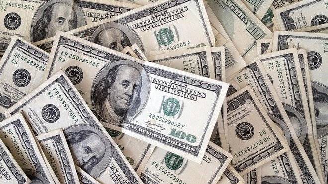 الدولار يهبط لأدنى مستوى في 3 أشهر بفعل آمال بريكست